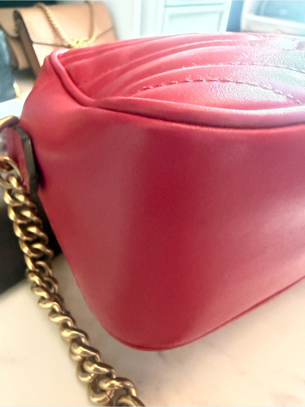 Gucci Red Marmont Matelassé Leather Camera Bag - Picture 6 of 9